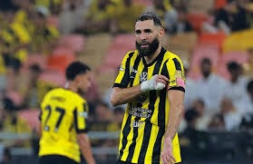 NBA战报：米切尔28分8助，骑士130-117击败马刺