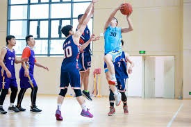 西甲皇馬2：1挫華歷簡奴 馬體會1：2不敵基達菲